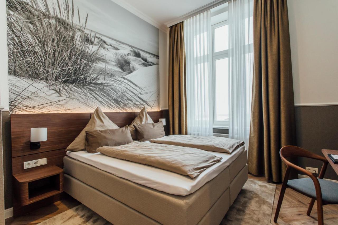 Strandhotel Hohenzollern Боркум Екстериор снимка